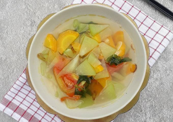 Resep Sayur Bening Labu Siam Oleh Wulandari Cookpad