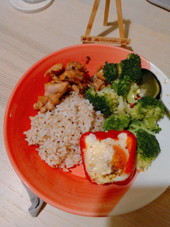 薑燒菇菇雞便當 的食譜成品照片