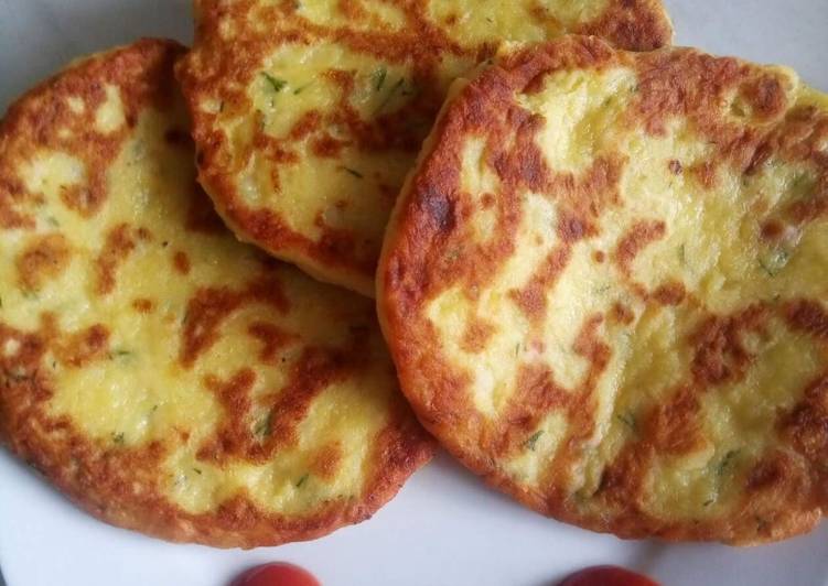 Лепешки из картофельного теста. Лепешки из картофельного теста