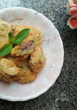 Hình của món Cà tím nhồi thịt.