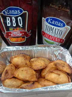 A picture of Street style fried momos.