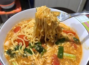 Foto resep Indomie rebus (nyemek pedas spesial)