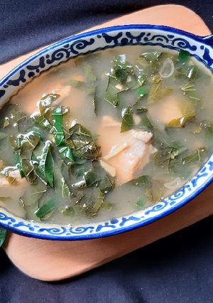 Hình của món Canh cá lóc lá lốt.