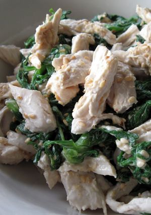 A picture of Shungiku (Edible Chrysanthemum) & Chicken Salad.