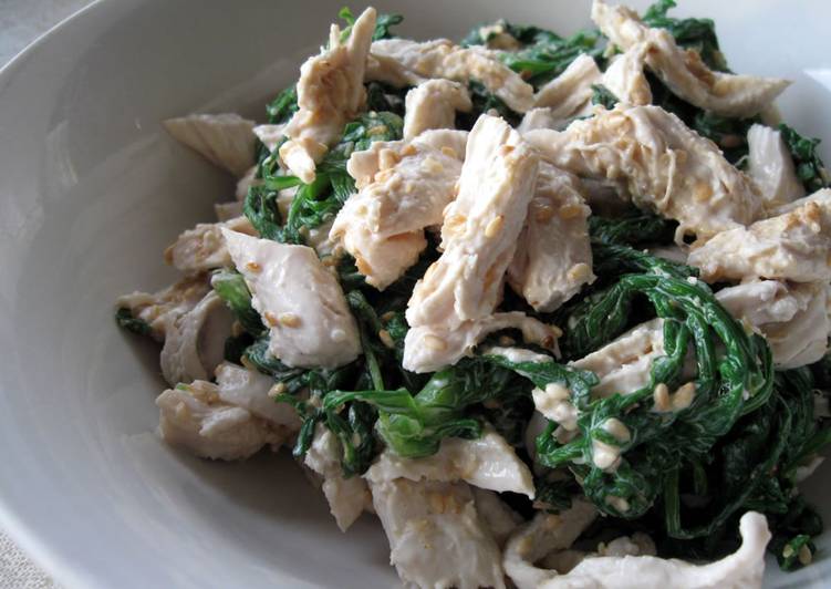 Shungiku (Edible Chrysanthemum) &amp; Chicken Salad