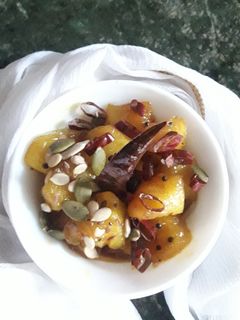 আনারসের চাটনি(Pineapple chutney recipe in bengali) রেসিপির প্রধান ছবি