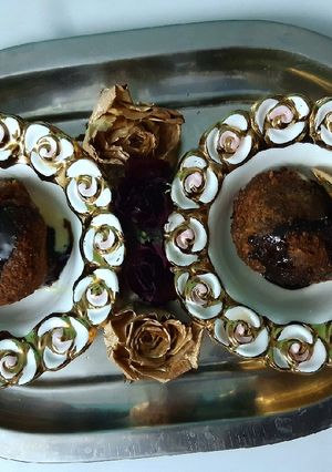 A picture of Deep fried rajbhog icecream.