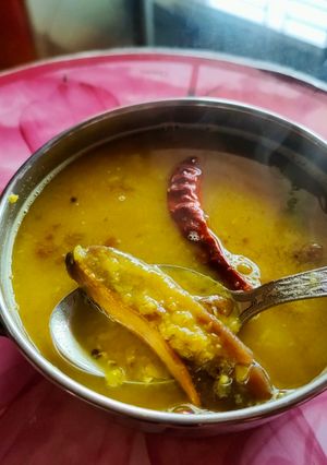 আমের ফলসি দিয়ে মুসুর ডাল (aamer falsi diye masoor dal recipe in Bengali) রেসিপির প্রধান ছবি