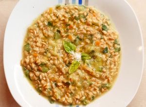 Foto di Minestra di farro e zucchine