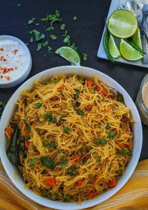 A picture of Semiya Upma / Vermicelli Upma.