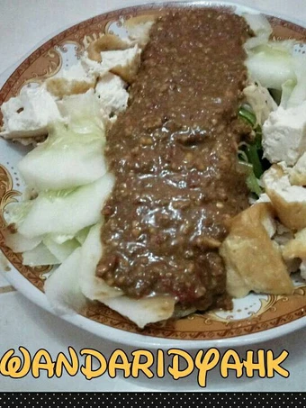 Langkah Gampang Membikin Resep Rujak Petis Nikmat ala madiun yang Bikin Ngiler Anti Ribet, Mantap Sekali