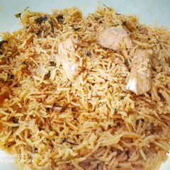 A picture of Boneless Chicken Biryani.