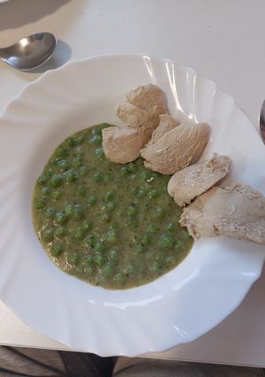Zöldborsò főzelèk recept fotója