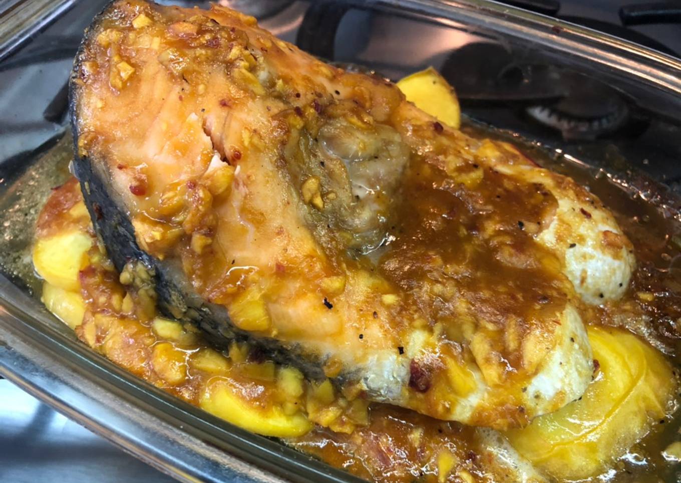 Posta de salmón en durazno a la Sonorense