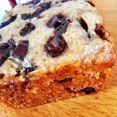 A picture of BANANA BREAD (using 3 ingredients).