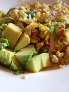 A picture of Scrambled Egg and Avocado.