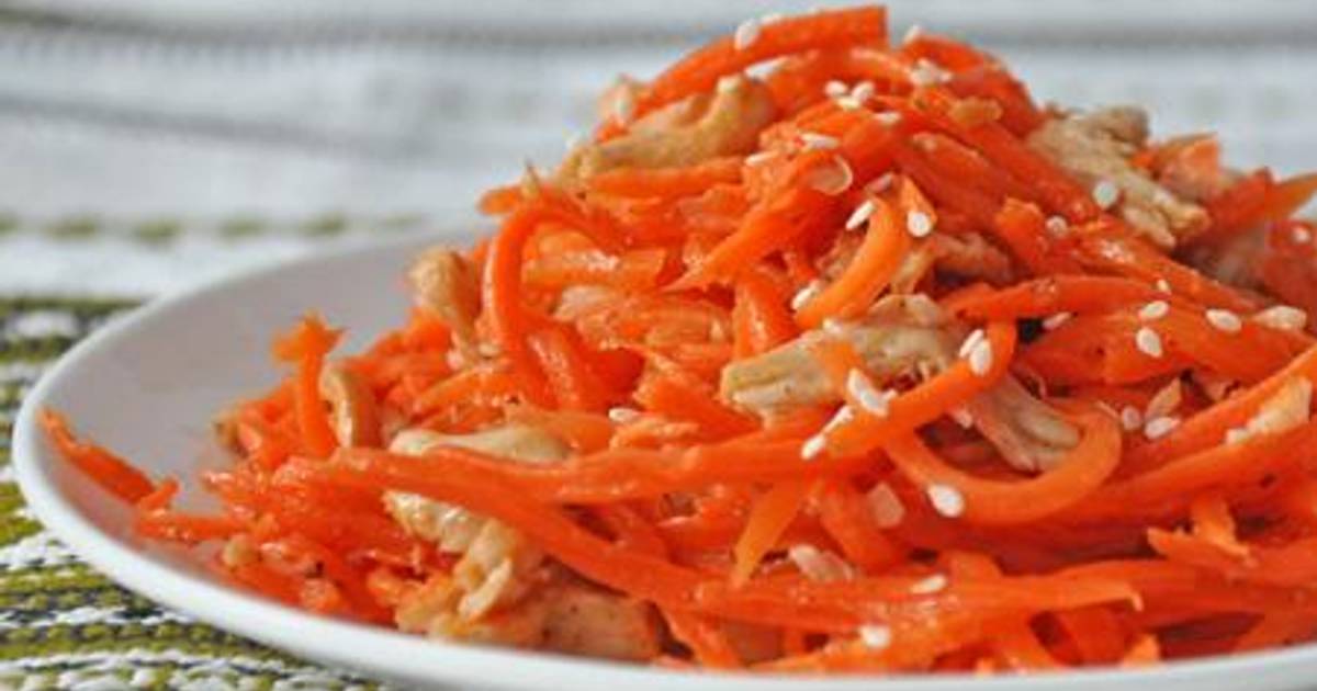 Мясо по корейски рецепт с морковью. Морковка по корейски с соевым мясом. Корейская морковь. Корейская морковь с соевым мясом. Корейский салат с соевым мясом.