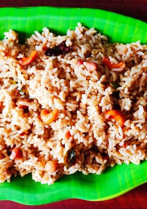 புளியோதரை (Tamarind rice) செய்முறை முக்கிய புகைப்படம்