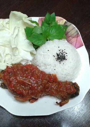 Foto resep Ayam Gepuk Sambel setan 👻