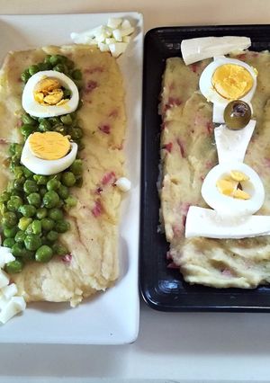 Foto principal de Puré de patatas con guisantes y jamón