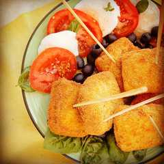 A picture of Fettine di mozzarelle in carrozza.