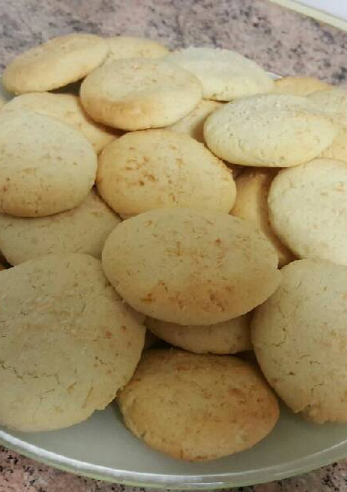 Una foto de Galletas de limón y coco