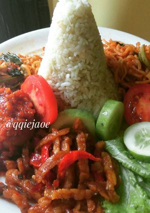 Foto resep Nasi Hijau megicom