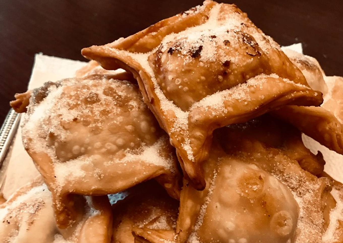 Pastelitos con dulce de batata y dulce de membrillo "25 de Mayo"