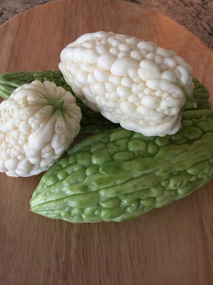 A picture of Bitter Melon (Ampalaya).