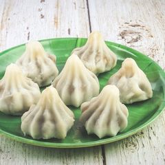 A picture of Modak.