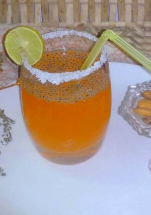 A picture of Orange Lemonade.