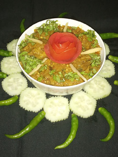 पंजाबी स्टाइल बैंगन का भरता (punjabi style baingan ka bharta recipe in Hindi) रेसिपी मुख्य फोटो