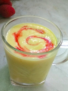 A picture of Mango and litchi punch.