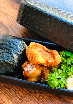 A picture of ‘Onigiri ‘ Rice Ball Lunch Box.