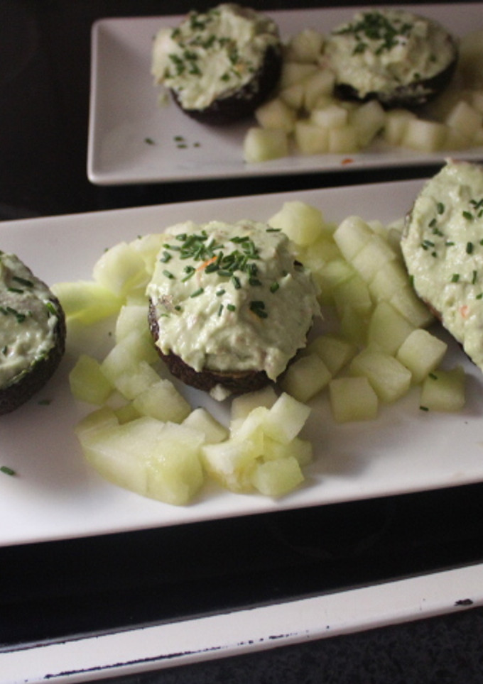 Una foto de Aguacates con surimi y melón