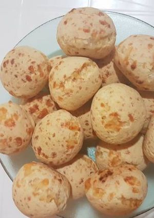 Una foto de Chipa con queso 💖 una delicia 🤤