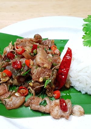 รูปของ หมูสามชั้นผัดกะปิ