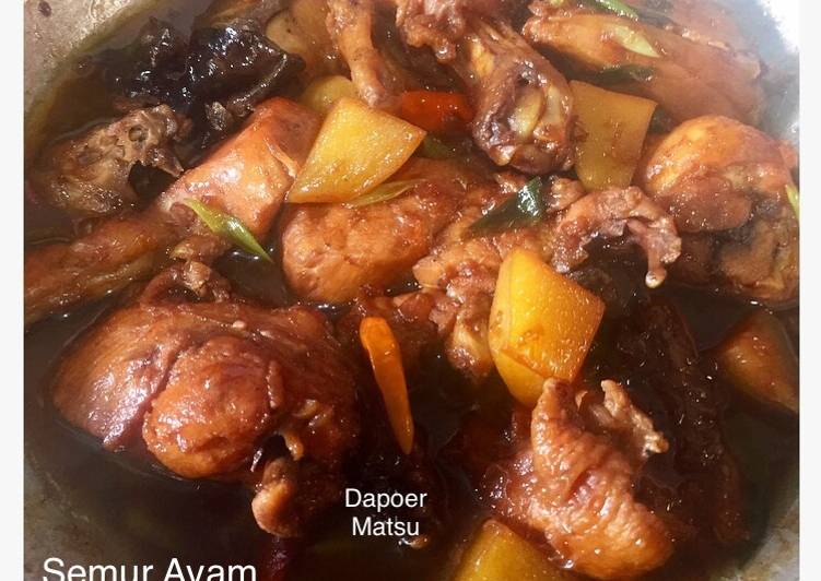 Semur Ayam Kentang