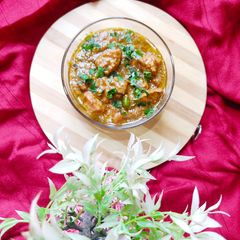 A picture of Chicken reshmi handi.
