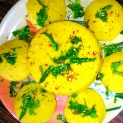 A picture of Besan dhokla.