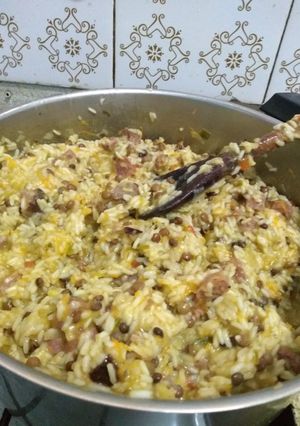 Una foto de Guiso de Arroz y lentejas