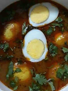 ডিম আলুর ডালনা (dim alur dalna recipe in Bengali) রেসিপির প্রধান ছবি