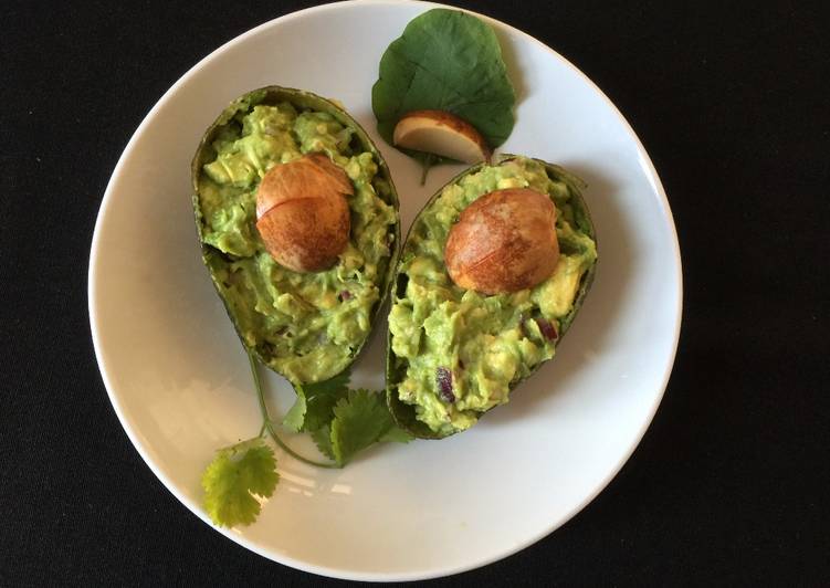 Step-by-Step Guide to Make Award-winning Guacamole - Avocado Dip