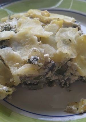 Una foto de Pastel de acelgas y patata