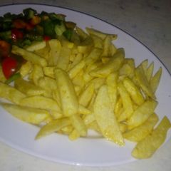 A picture of Home made French fries.