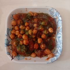A picture of Chole Tikki Chat.