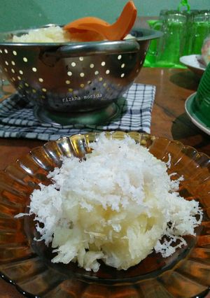 Foto resep Kacimuih (singkong tabur kelapa)