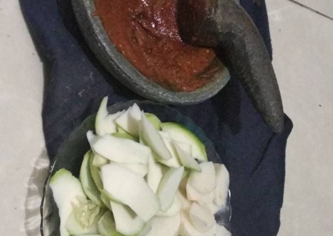 Bumbu rujak kacang