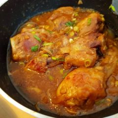 A picture of Ayam goreng mentega (Chicken Butter).