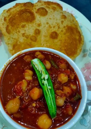 A picture of Punjabi Chhole Masala - Restaurant style.